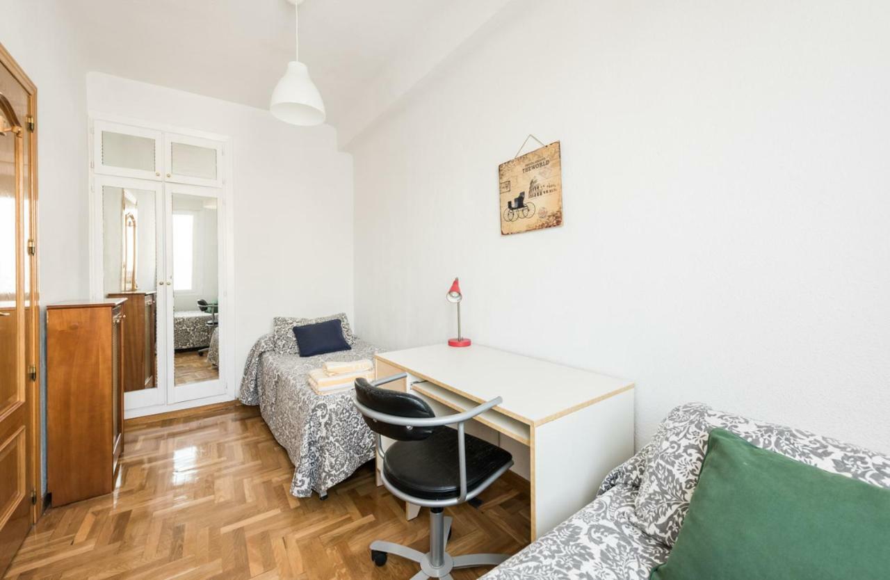 Ever House Atocha Madrid Dış mekan fotoğraf
